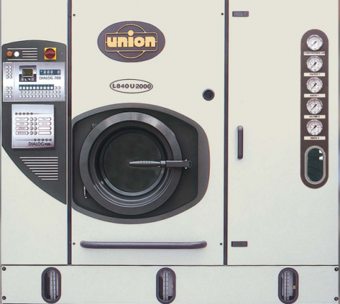 Union L840 dry cleaning machine